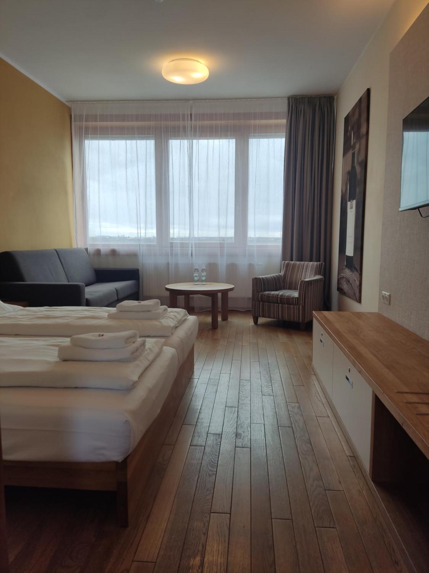 Hotel Madl Велке-Біловіце Екстер'єр фото